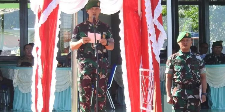Dandim Pimpin Apel Gelar Pasukan dan Peralatan Kesiapsiagaan Penanggulangan Bencana Alam Kabupaten Mukomuko 2023