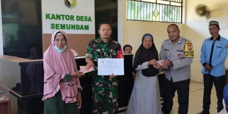 Meningkatkan Ekonomi Masyarakat, Pemdes Semundam Saluran BLT-DD Triwulan Pertama Tahun 2023