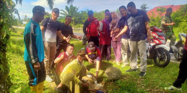 Pemdes Air Buluh Gelar Monev Pembangunan Sarana Air Bersih