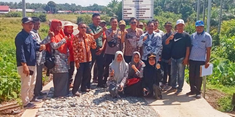 Pemdes Pasar Baru Gelar Monev Pembangunan Tahap 1 TA 2023