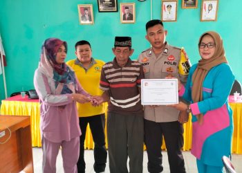 Senyum Manis KPM, Pemdes Pasar Ipuh Saluran BLT-DD Triwulan Pertama Tahun 2023