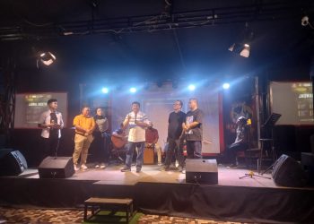 Audisi Senandung Akustik Menuju Bintang