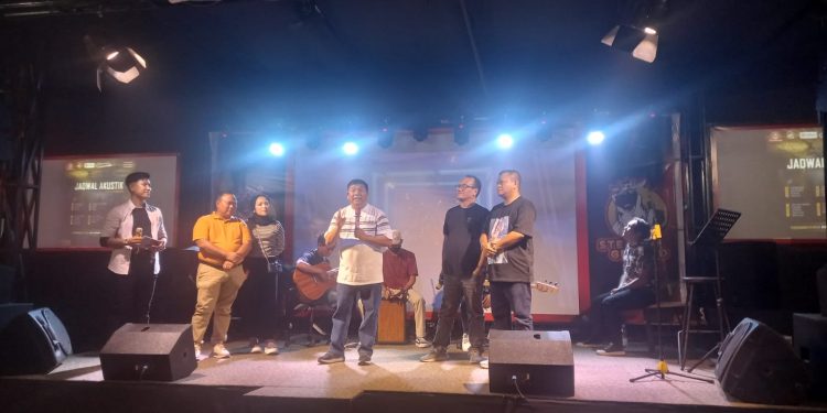 Audisi Senandung Akustik Menuju Bintang