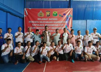 Meriahkan HUT Bhayangkara ke 77, Kapolres Mukomuko Gelar Turnament Badminton