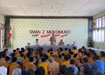 Menciptakan Generasi Sehat, Polsek Mukomuko Selatan Gelar Penyuluhan Bahaya Narkoba di Kalangan Pelajar