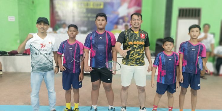Meriahkan HUT Bhayangkara ke 77,PB TNI – Polri Gelar Turnamen Badminton