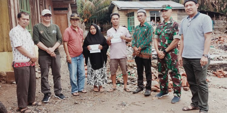Sinergitas Staqholder Kecamatan Ipuh, Baznas Provinsi Bengkulu Serahkan Bantuan Sosial