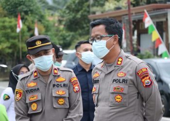 Turut Berbelasungkawa, Kapolres Mukomuko Kunjungi Rumah Duka Warga Meninggal Dunia Akibat DBD