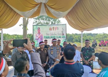 Polri Lestarikan Negeri , Polres Mukomuko Gelar Penanaman 1000 Bibit Pohon