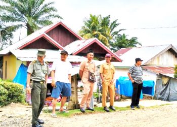 Senyum Manis Tiga Kepala Desa Kecamatan Ipuh di Penghujung Bulan Agustus 2023