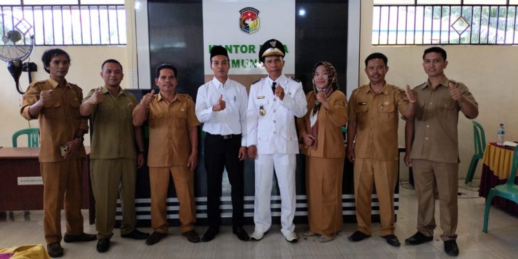 Pemdes Semundam Gelar Pelantikan dan Pengambilan Sumpah Jabatan Perangkat Desa Baru 
