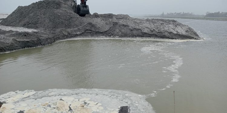 Pendangkalan Muaro Pantai Ipuh, Ketua Komisi II DPRD Kabupaten Mukomuko Gerak Cepat Atasi Keluhan Nelayan Ipuh