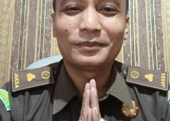 Galang Dana Untuk Palestina, Positif Band Berkolaborasi Dengan Kasi Pidsus Kajari Mukomuko Gelar Konser