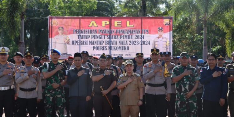 Persiapan Pemilu 2024, Polres Mukomuko Gelar Pergeseran Pasukan Pengamanan TPS