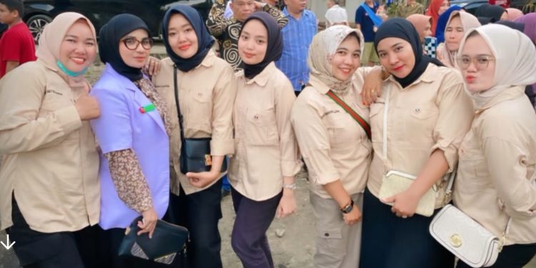 Jum’at Berkah, Klinik Pratama Al Azza Laksanakan Giat Sosial Bantu Warga Desa Talang Arah