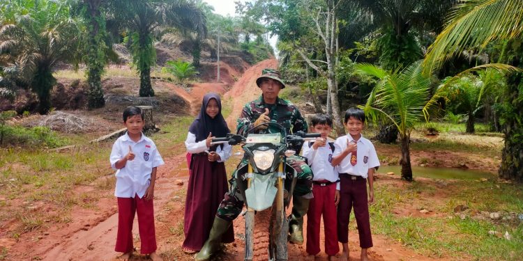 Bercerai Kita Runtuh, Bersatu Kita Teguh : Semangat Dan SSK di TMMD Reguler Ke-119 Kodim 0428/ Mukomuko