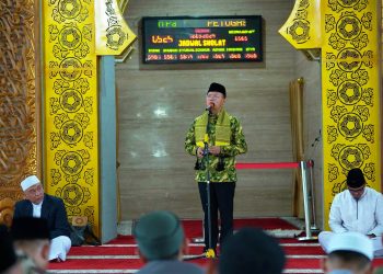 Awal Ramadhan, Gubernur Rohidin Buka Murokaz Al-Qur’an di Masjid Raya Baitul Izzah