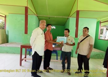Senyum Manis 34 KPM Desa Manunggal Jaya, BLT-DD Tahap 1 Tahun 2024 Cair!