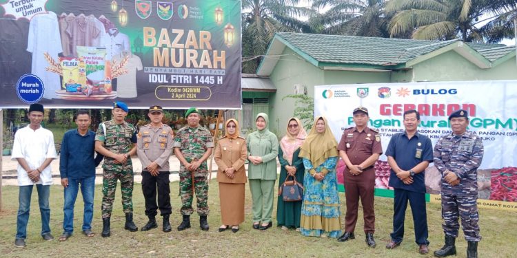 Indahnya Ramadhan, Jelang Idul Fitri 1445 H, Kodim 0428/ Mukomuko Gelar Bazar Murah