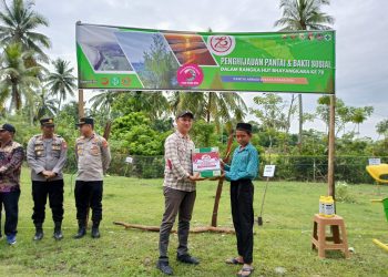 Penghijauan dan Baksos HUT Bhayangkara ke 78 di Pantai Wisata Abrasi Ipuh, Ketua KPS Sampaikan ini