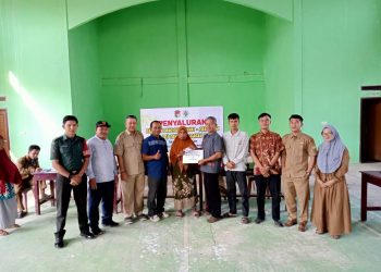 40 KPM Desa Talang Arah Kembali Tersenyum, Pemdes Cairankan BLT-DD 
