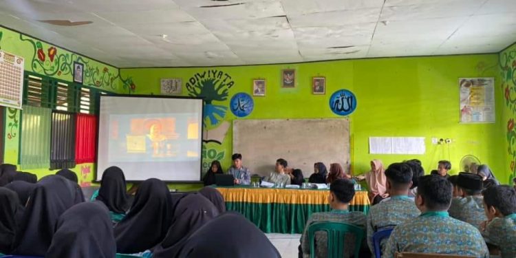 Alumni MAN 1 Mukomuko Gelar Sosialisasi  Penerimaan Mahasiswa Baru: Membangun Generasi Unggul Berbasis Pengalaman