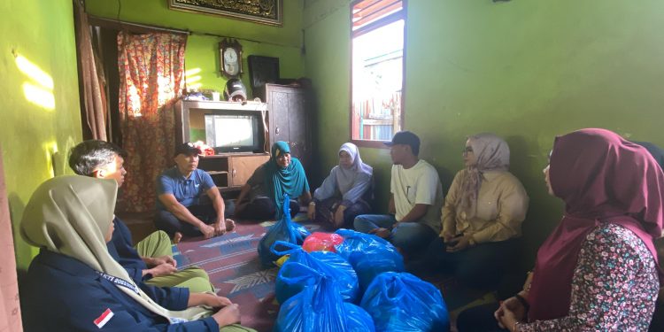 Jumat Berkah, Sahabat Kabar Bengkulu Gelar Baksos