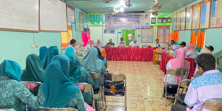 Menggali Potensi dan Kekuatan Bersama: Pemdes Pasar Baru Gelar Kegiatan Peningkatan Kapasitas Kader Posyandu