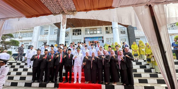 MAN 1 Mukomuko Ukir Prestasi, 4 Siswa Terpilih Jadi Pengibar Bendera HUT Kabupaten Mukomuko ke-22