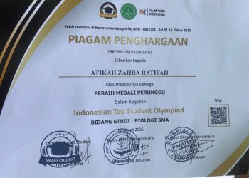 Siswi MAN 1 Mukomuko Raih Medali Perunggu di Ajang Indonesian Top Student Olympiad 2025