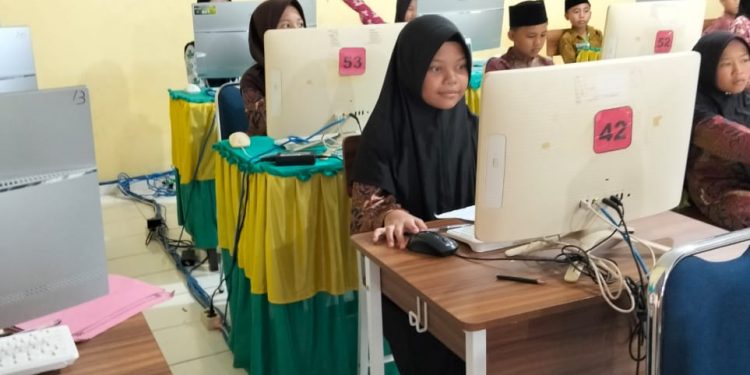 Pacu Prestasi, Siswa MIN 1 Mukomuko Ikuti Olimpiade Madrasah Indonesia 2025 Tingkat MI
